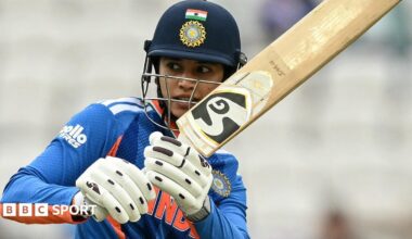 Smriti Mandhana plays into the leg side