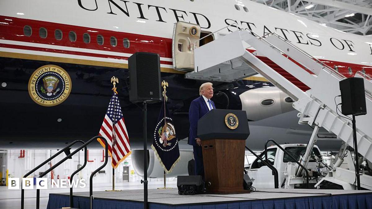 Barack Obama making a speech