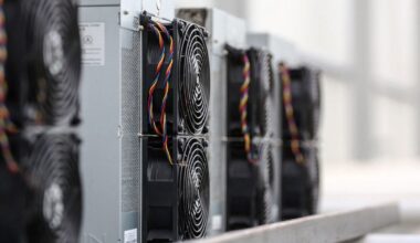 Bitcoin Miners Are Turning Off Their Rigs and Chasing AI Money