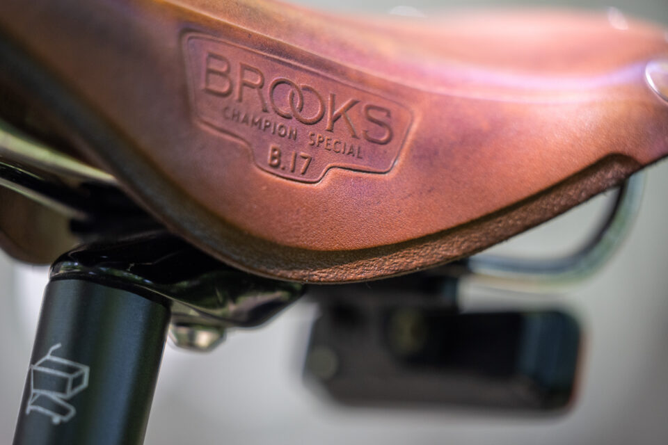 Brooks B17 Utmost