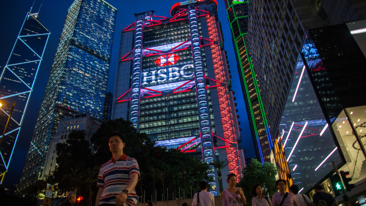China’s clampdown on capital flight wipes billions off UK banks - The Times