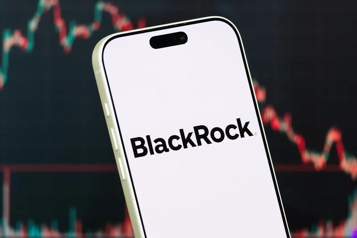 BLK, STT In Focus — Who Will Manage New York City’s $92B Pension Portfolio?