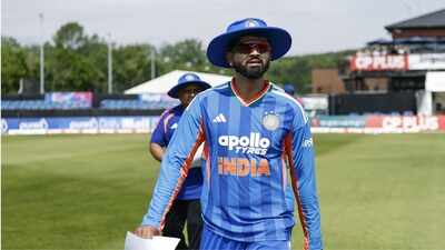 'Sarpanch' Shreyas Iyer breaks Rohit Sharma, Virat Kohli's record in first game as India captain, becomes ...