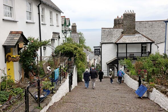 Clovelly Clovelly