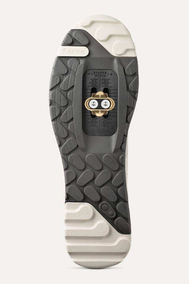 crankbrothers trail speed lace vent