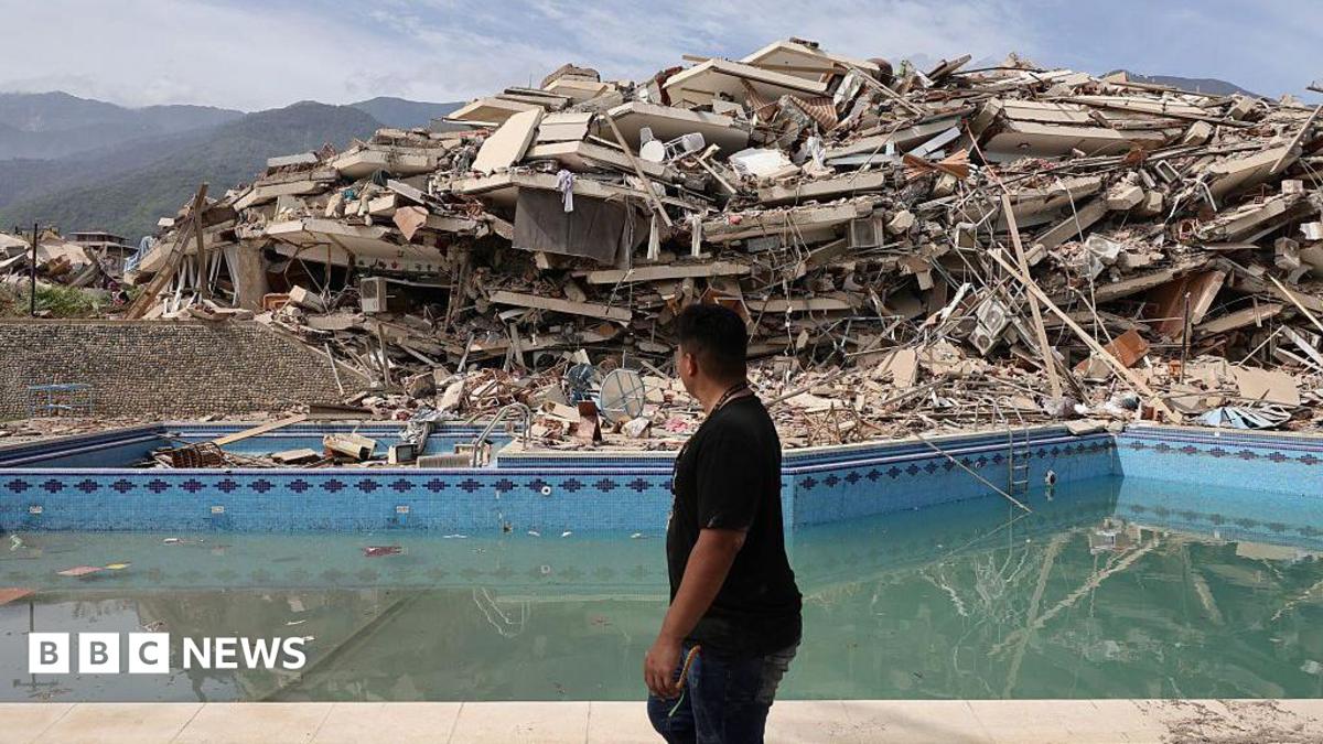 Venezuela earthquakes: President says she has faith rescuers will find survivors