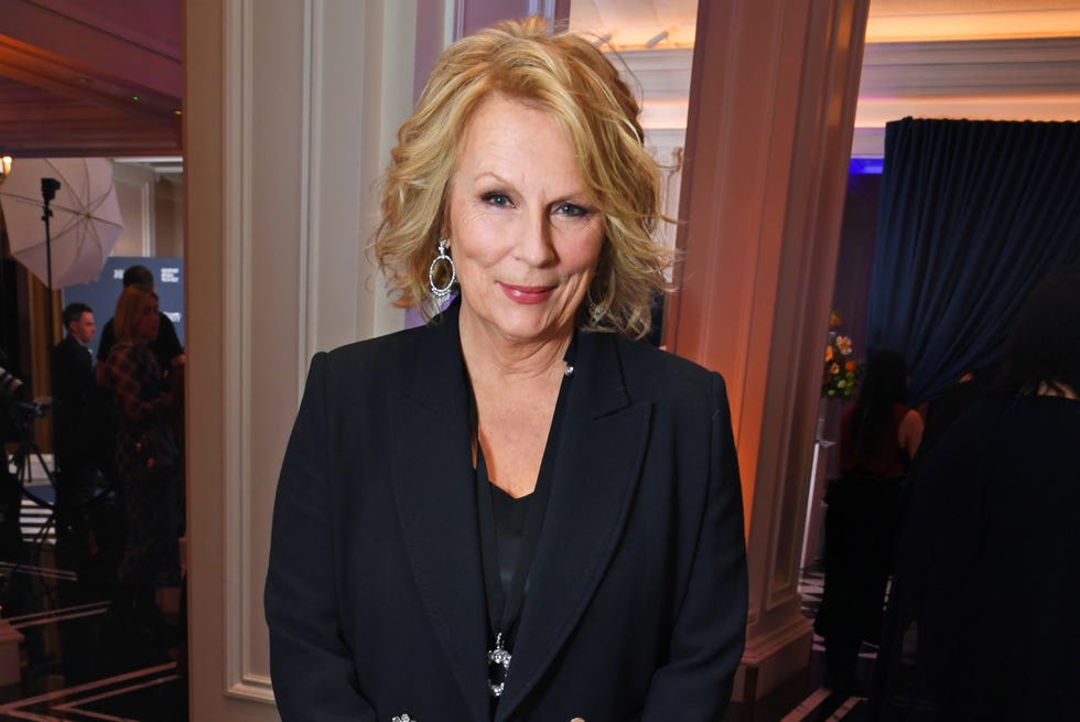 Jennifer Saunders jennifer saunders