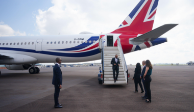 Home secretary James Cleverly arrives at Kigali International Airport in Rwanda, December 2023. Picture by Alamy / PA Images
