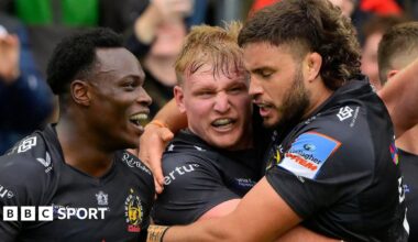 Henry Slade scores Exeter's second try