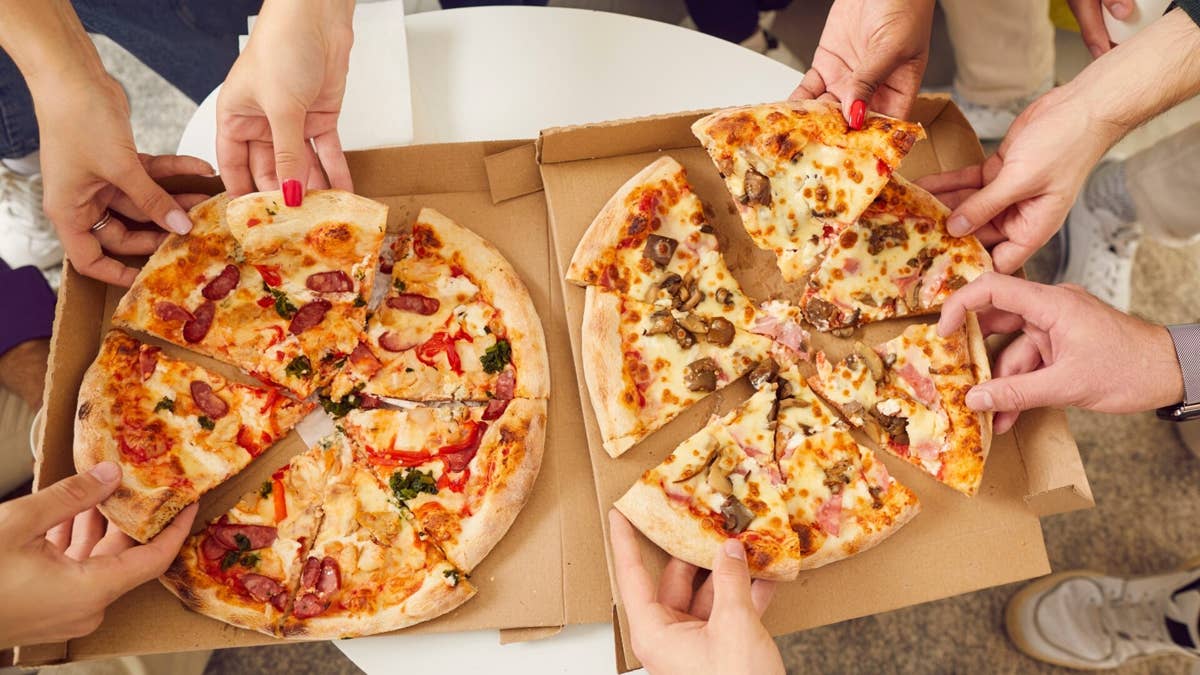 34-year-old pizza company files for bankruptcy