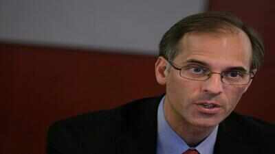Moody's Analytics chief economist Mark Zandi, who warned of US recession, 'agrees' with government's restrictions on Anthropic Fable AI models; say: Optimism over AI is warranted, but ...