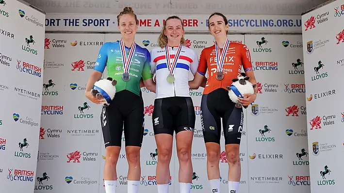 Ex-Irish international takes British champs silver with 90km solo attack
