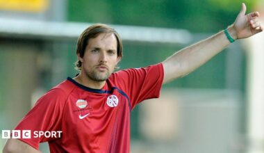 Thomas Tuchel directs his team while in charge of Mainz