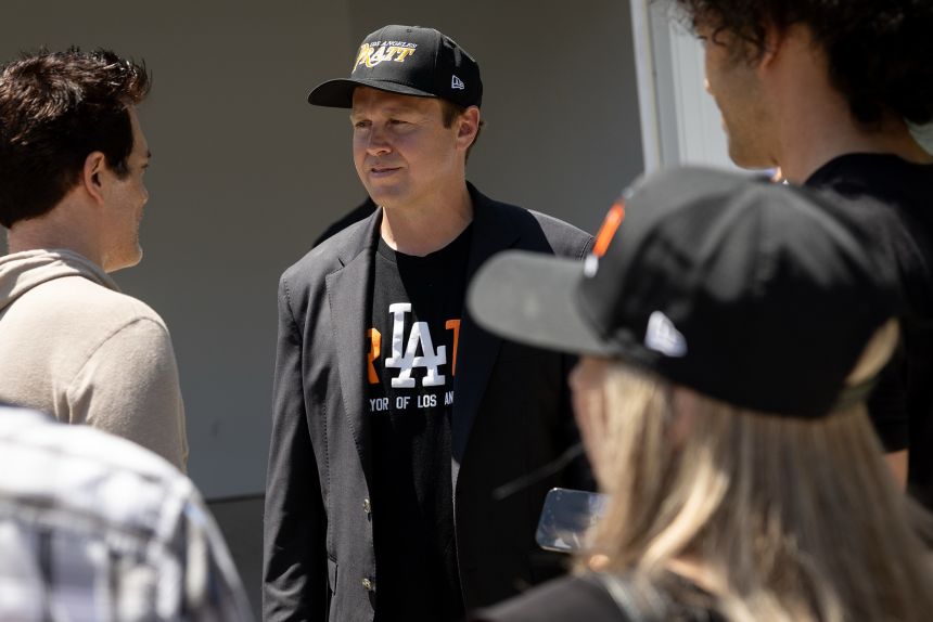 Los Angeles mayoral candidate Spencer Pratt interacts with supporters during a Community Meet and Greet event in a residential neighborhood of Sherman Oaks on Saturday, May 16, 2026.