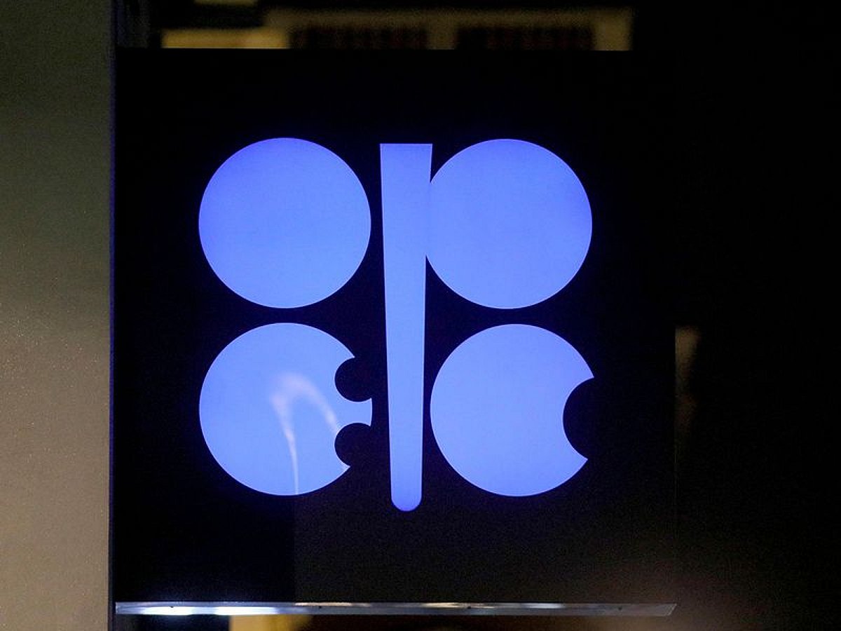 OPEC+ to Boost Oil Output Again: What the Latest Production Hike Means for the UAE and Global Prices