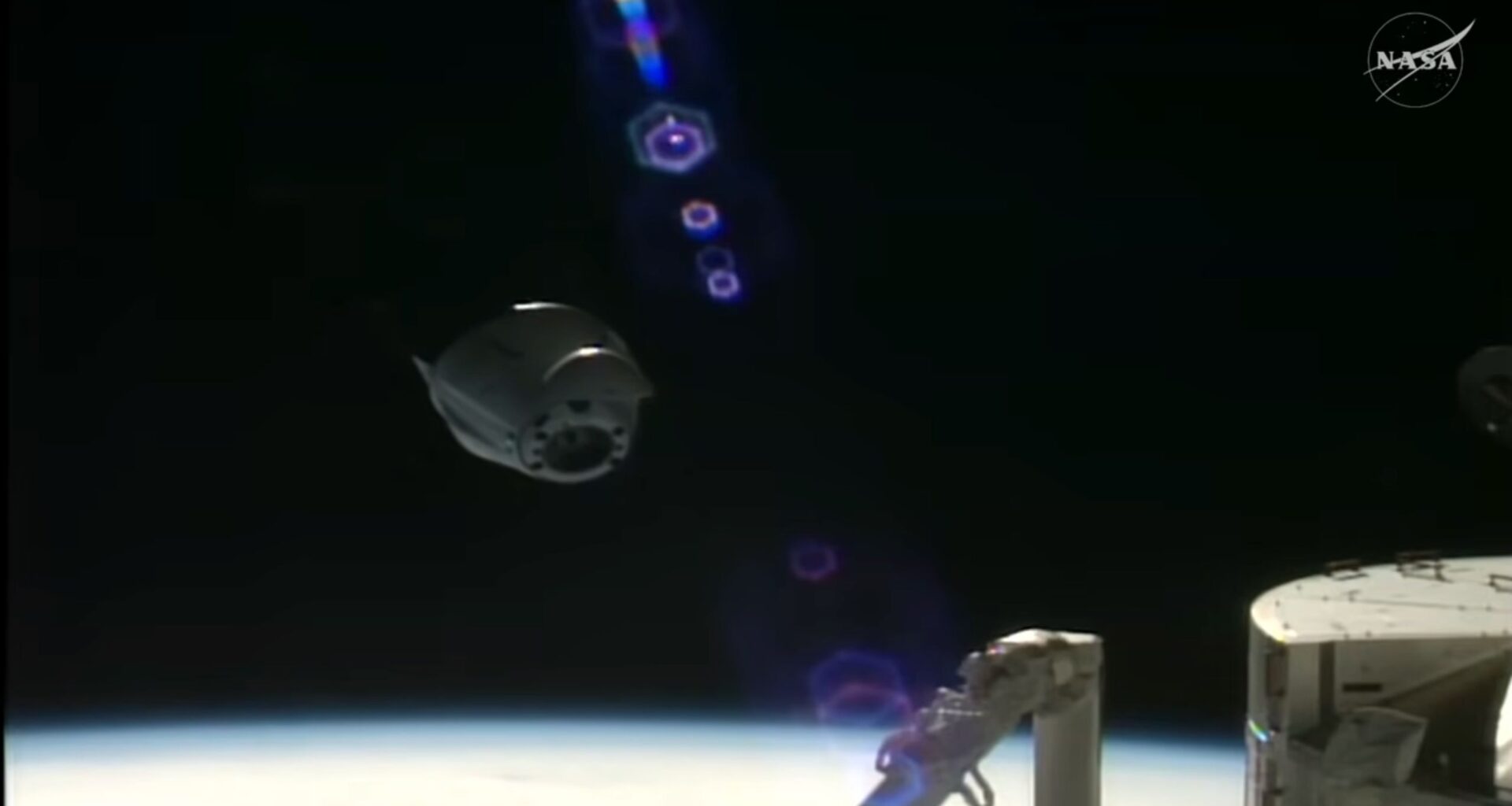 SpaceX Dragon cargo capsule undocks from ISS, heads home to Earth
