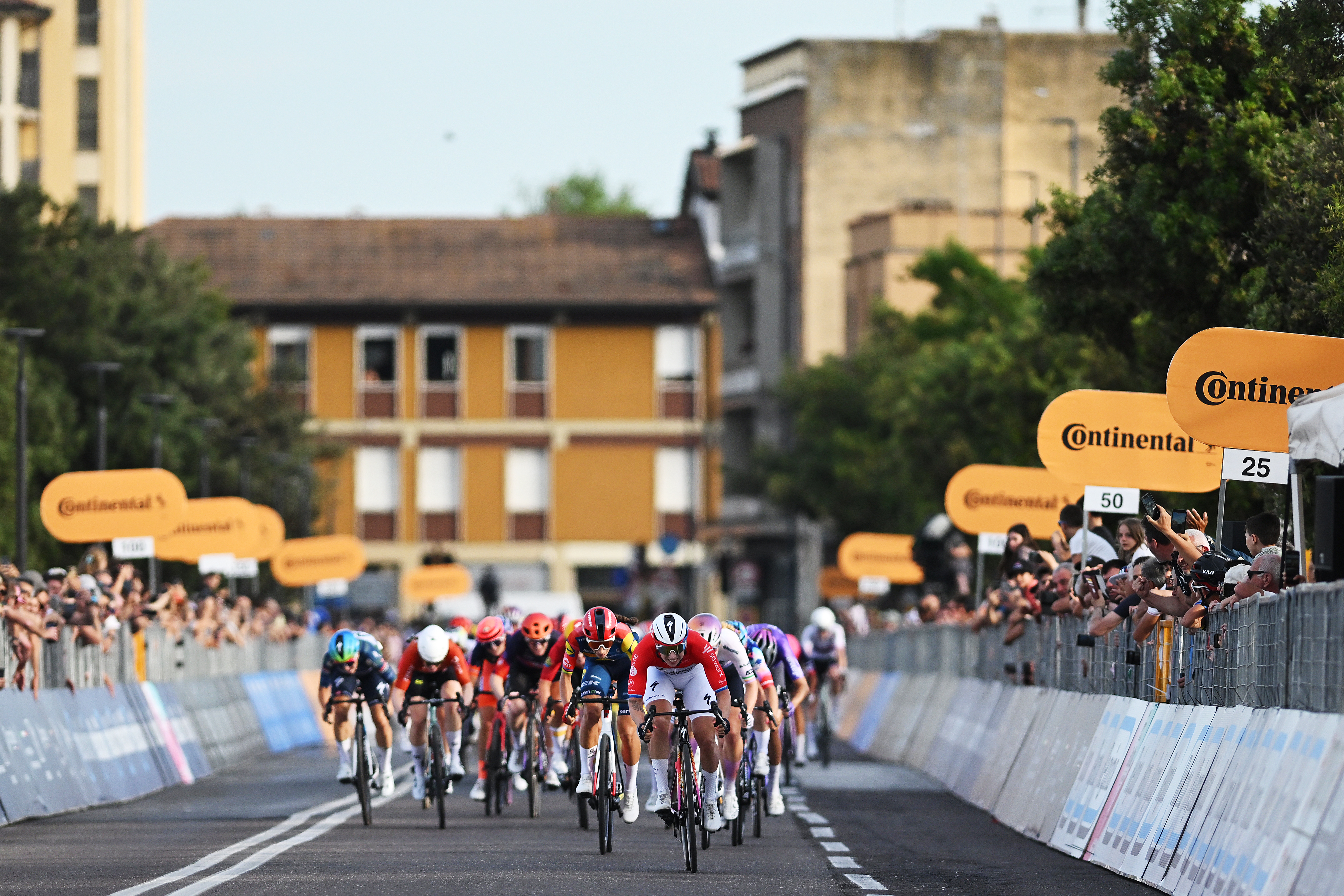 A general view of Lorena Wiebes of Team SD Worx - Protime, Elisa Balsamo of Team Lidl - Trek, Lara Gillespie of Ireland and UAE Team ADQ sprint at finish line during the 37th Giro d'Italia Women 2026