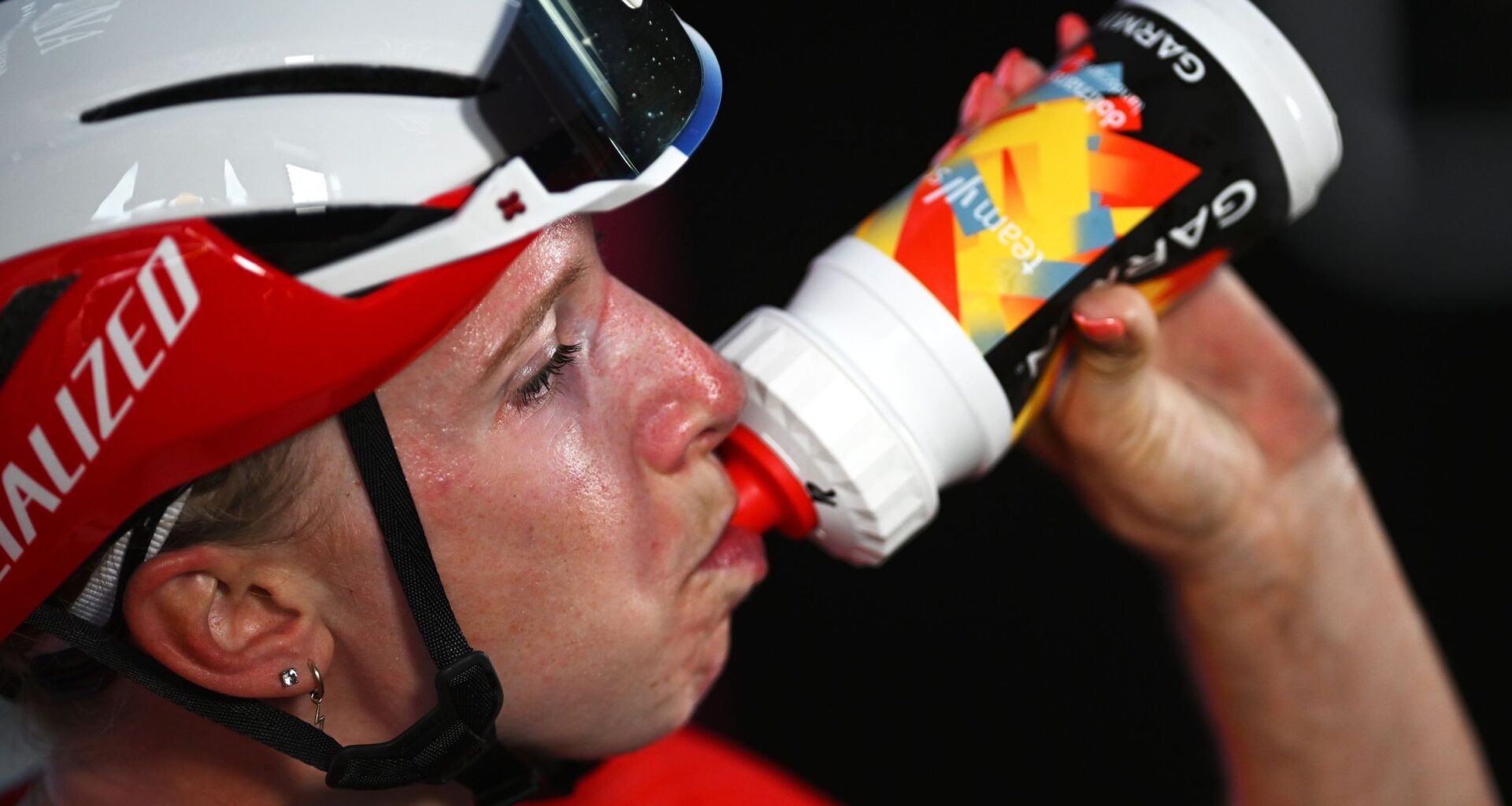 Dani Rowe 'heartbroken' for Lorena Wiebes after 'harsh' Giro d'Italia Women 2026 disqualification - 'It's terrible'