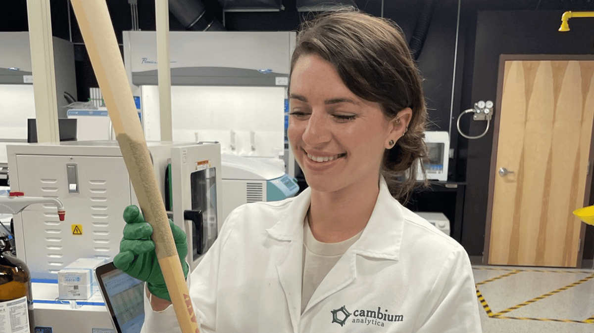 Scientist explains 'only two methods' to stop weed smoker's horrific 'scromiting' side effect