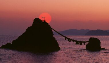 A Giant Seismic Wave Bounced Off Earth's Core And May Have Shifted Japan : ScienceAlert