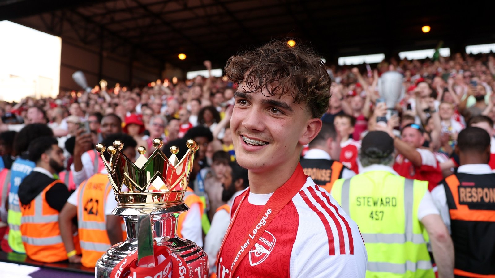 Dowman nominated for PFA Young Player of the Year | News