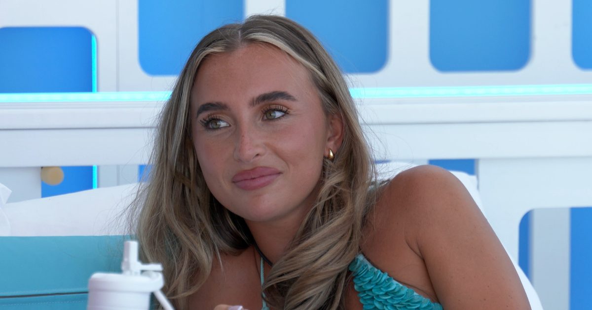 Who is Yasmin Hadlow? Meet Love Island 2026 contestant and consultant