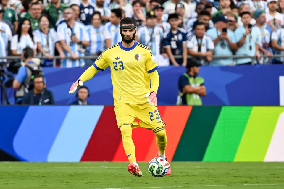 Algeria goalkeeper Luca Zidane plays a pass during their match against Argentina