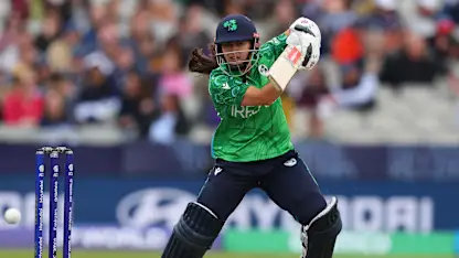Get to know England batter Heather Knight