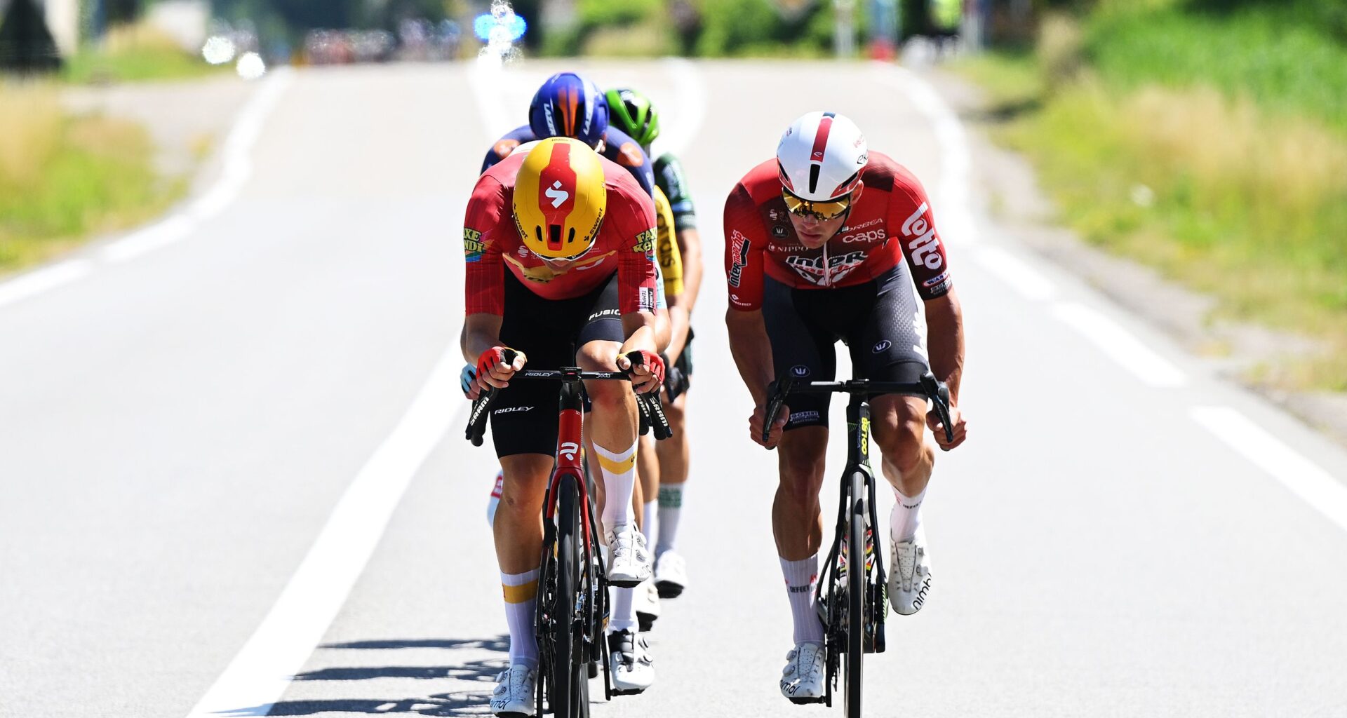 Critérium du Dauphiné - Tour Auvergne-Rhône-Alpes stage 2 LIVE - Peloton lets 10 riders go clear after hour-long fight