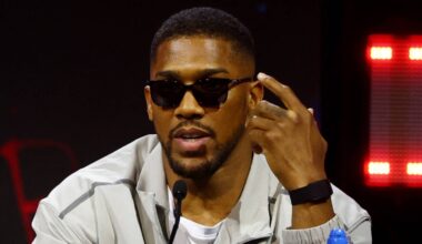 Anthony Joshua Reveals How Training With Oleksandr Usyk Has Improved Him