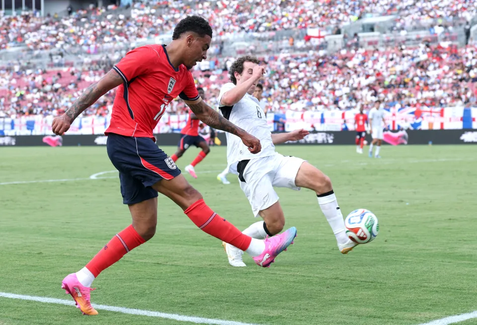 Morgan Rogers crosses the ball against New Zealand