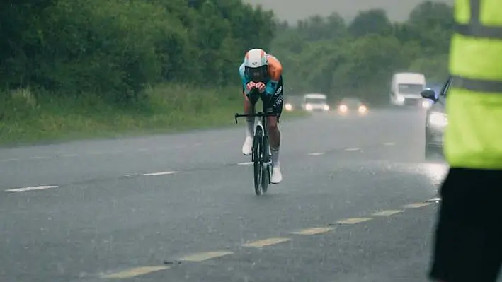 Mullen and Rafferty win senior and U23 Irish TT Champs crowns
