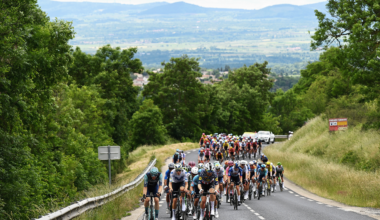 Tour Auvergne-Rhône-Alpes stage 4 LIVE: Still no breakaway after opening hour of racing as headwind stifles attackers
