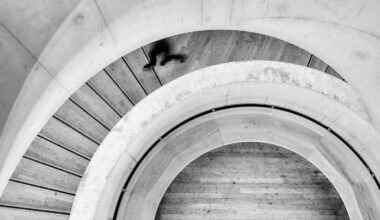 Wired to Walk Counterclockwise | Psychology Today United Kingdom