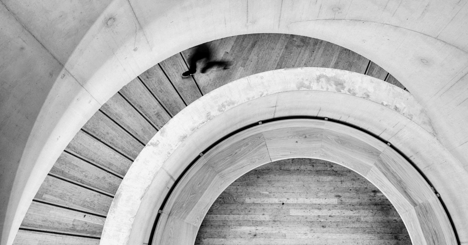 Wired to Walk Counterclockwise | Psychology Today United Kingdom