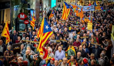 Hundreds of people gather at Barcelona Sants, the city's main train station, in a protest organized by the pro-independence group Assemblea Nacional Catalana (ANC). The demonstration targets the ongoing mismanagement of the Rodalies commuter rail system by Spain's state-owned companies Renfe and Adif. Protesters wave banners and chant pro-independence slogans, denouncing chronic delays and disruptions--averaging 31 incidents per day in 2024--and call for full control of Catalonia's rail services to be transferred to the regional government. Rodalies, the name for commuter rail in Catalonia, is operated by Renfe and managed by Adif. Protesters also point to a historic lack of investment, citing that over EUR3.6 billion in planned infrastructure funds have gone unexecuted in the region since 2010. In Barcelona, Catalonia, Spain, on April 5, 2025 (Photo by Albert Llop/NurPhoto)
