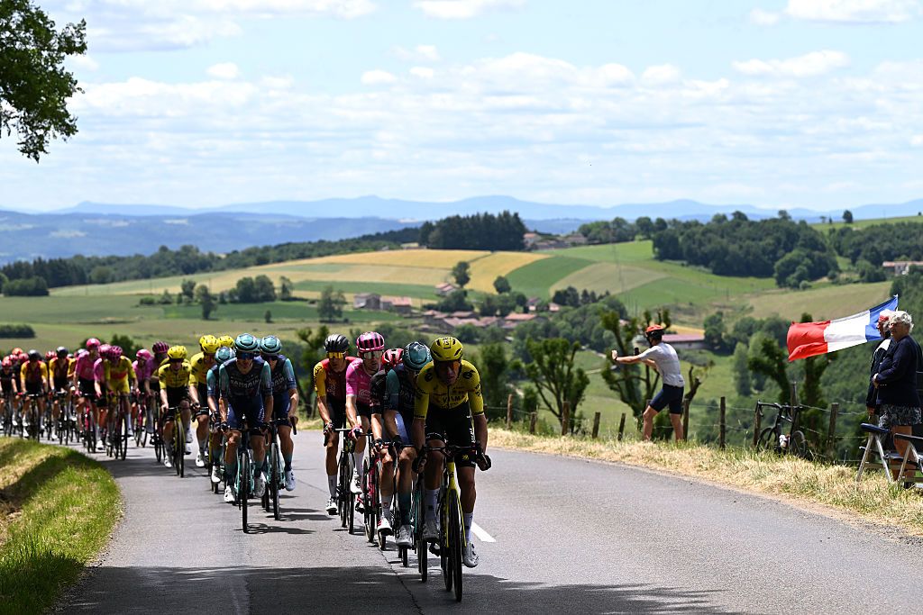 2026 Tour Auvergne-Rh&ocirc;ne-Alpes stage 5: Visma-Lease a Bike's Bruno Armirail pulls in the main peloton behind the six-man break of the day
