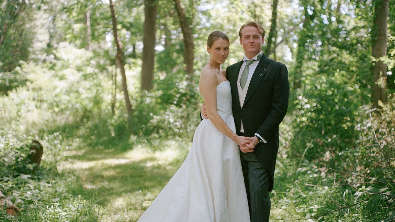 Rose Esselstyn Wore Oscar de la Renta to Marry Teddy Kennedy III on Her Family’s Historic Hudson Valley Farm