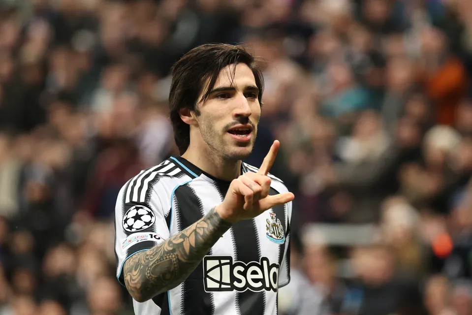Sandro Tonali of Newcastle United celebrates scoring his team's first goal during the UEFA Champions League 2025/26 League Knockout Play-off Second Leg match between Newcastle United FC and Qarabag FK