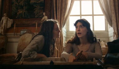 Daisy Edgar-Jones & Esme Creed-Miles in 'Sense and Sensibility' Trailer
