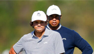 Charlie Woods with his dad Tiger Woods