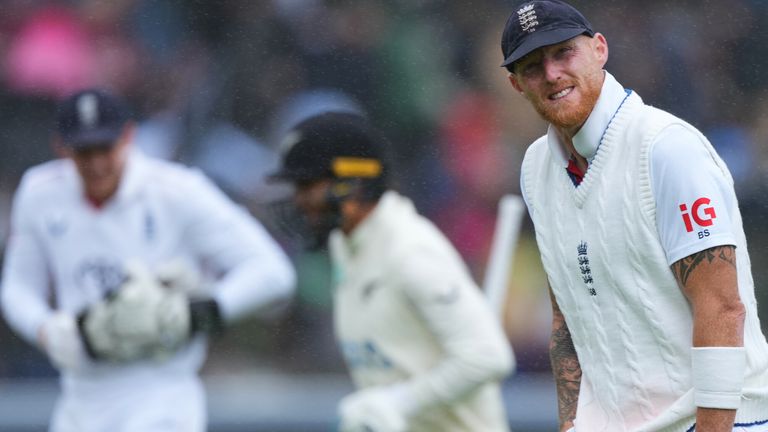England's captain Ben Stokes reacts as he leaves the field after rain stopped play on the third day of the Test match between England and New Zealand at Lord's cricket ground in London, Saturday, June 6, 2026. (AP Photo/Kirsty Wigglesworth)