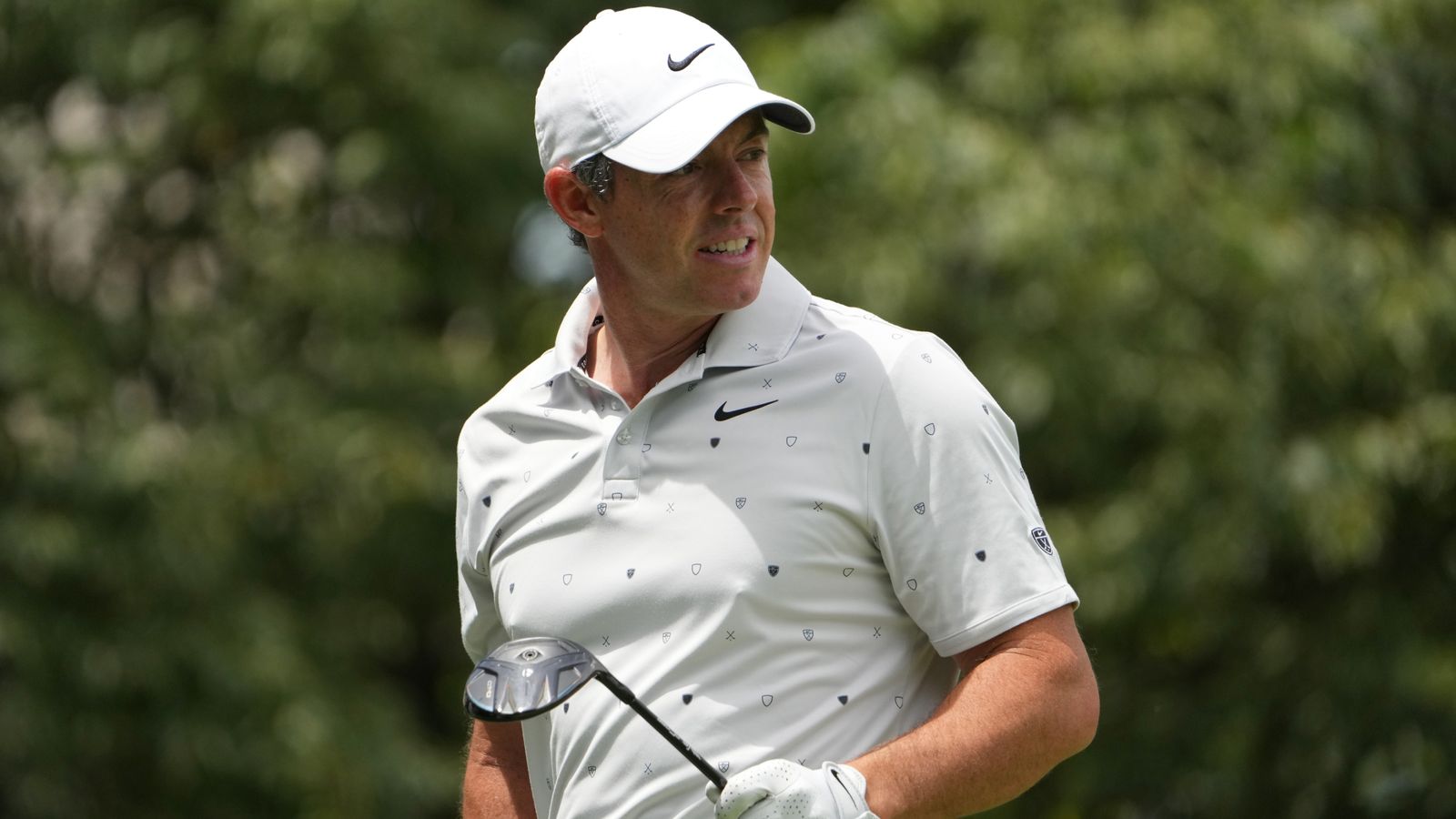 Memorial Tournament: Rory McIlroy and Scottie Scheffler sneak under par before play suspended due to storm | Golf News