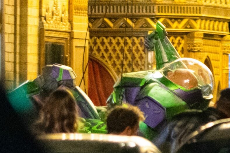 Man of Tomorrow set photos