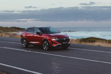 Nissan Qashqai e-POWER completes second long-distance chapter with a complete lap of Tasmania on a single tank