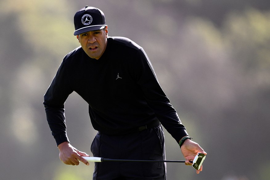Tony Finau uses a Ping Scottsdale Ally Blue Onset Putter