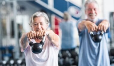 People who lift weights live longer – here's why