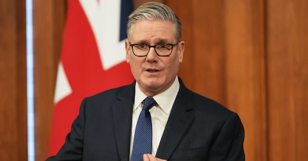 Starmer likely to announce exit, rival heads to UK Parliament