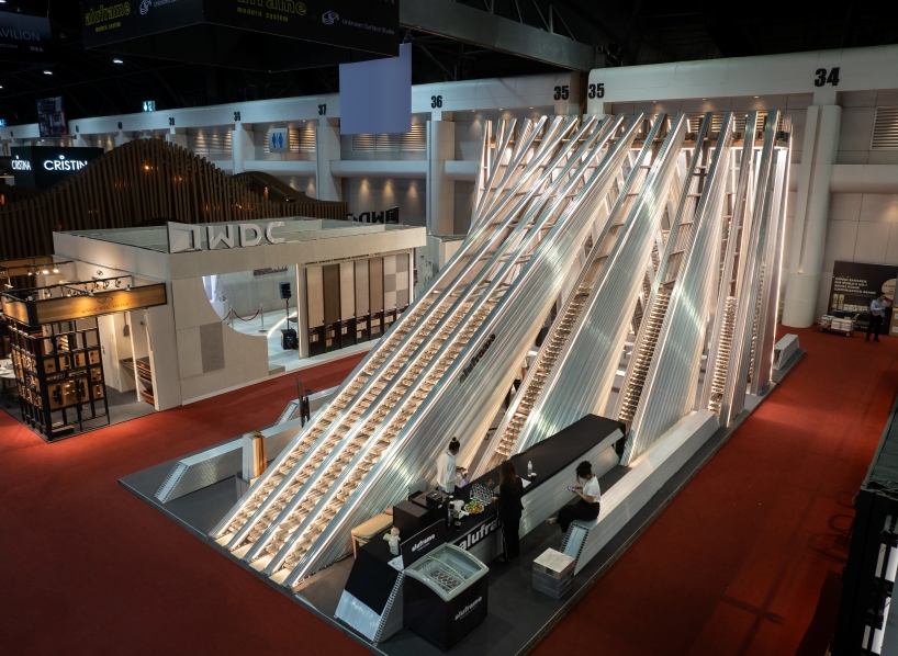 fan-shaped aluminum structure shapes unfold demountable exhibition pavilion - 1