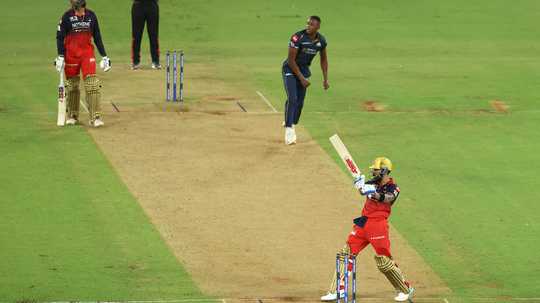virat-kohli-saved-his-best-for-the-last-of-the-season-his-fastest-ipl-50-came-in-the-final-and-he-also-bagged-his-first-ever-potm-in-an-ipl-playoffs-game